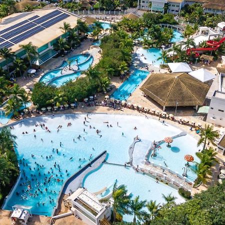 L'Acqua Diroma Oficial - Parque Com Piscina De Ondas Exclusiva Caldas Novas Buitenkant foto